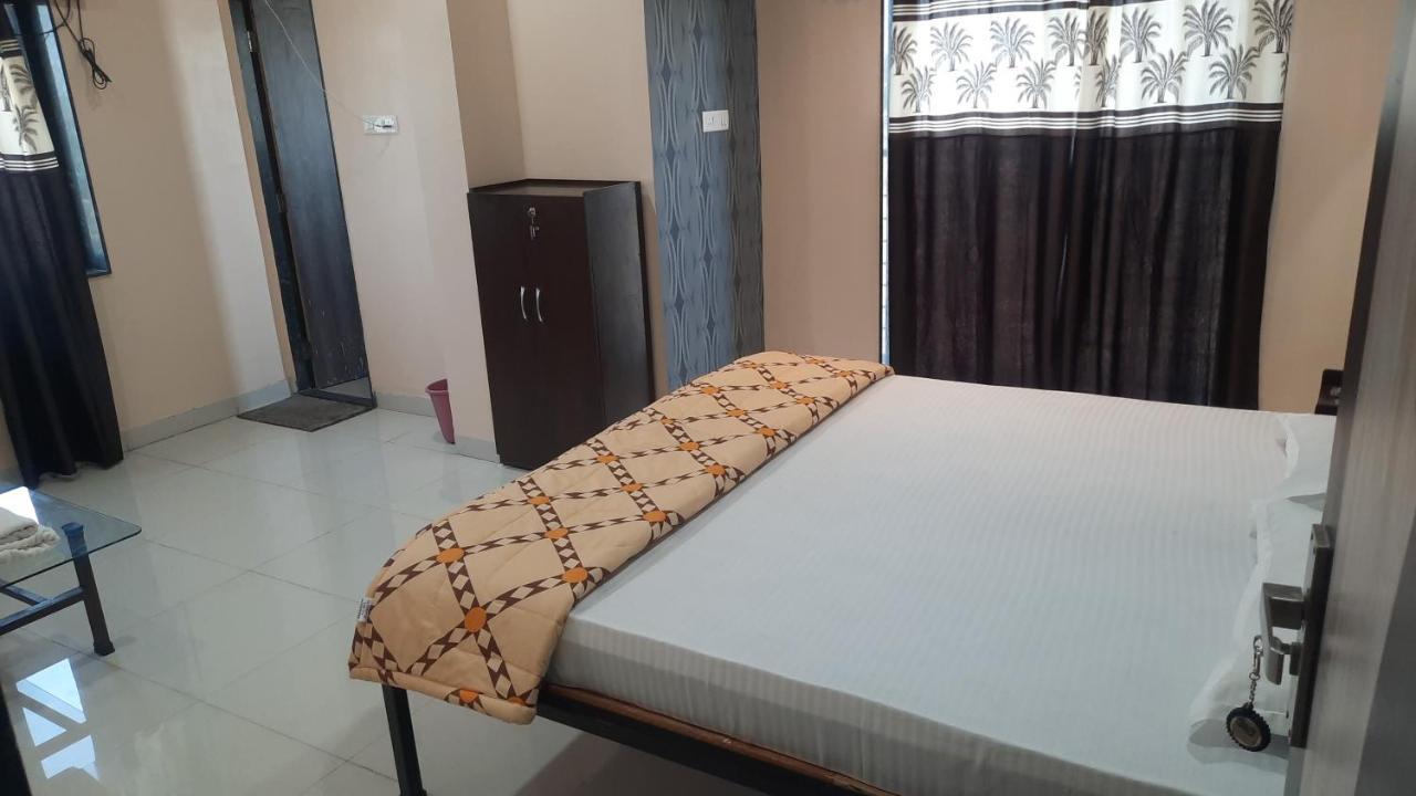 Hotel Hariram Tower Wardha Zewnętrze zdjęcie