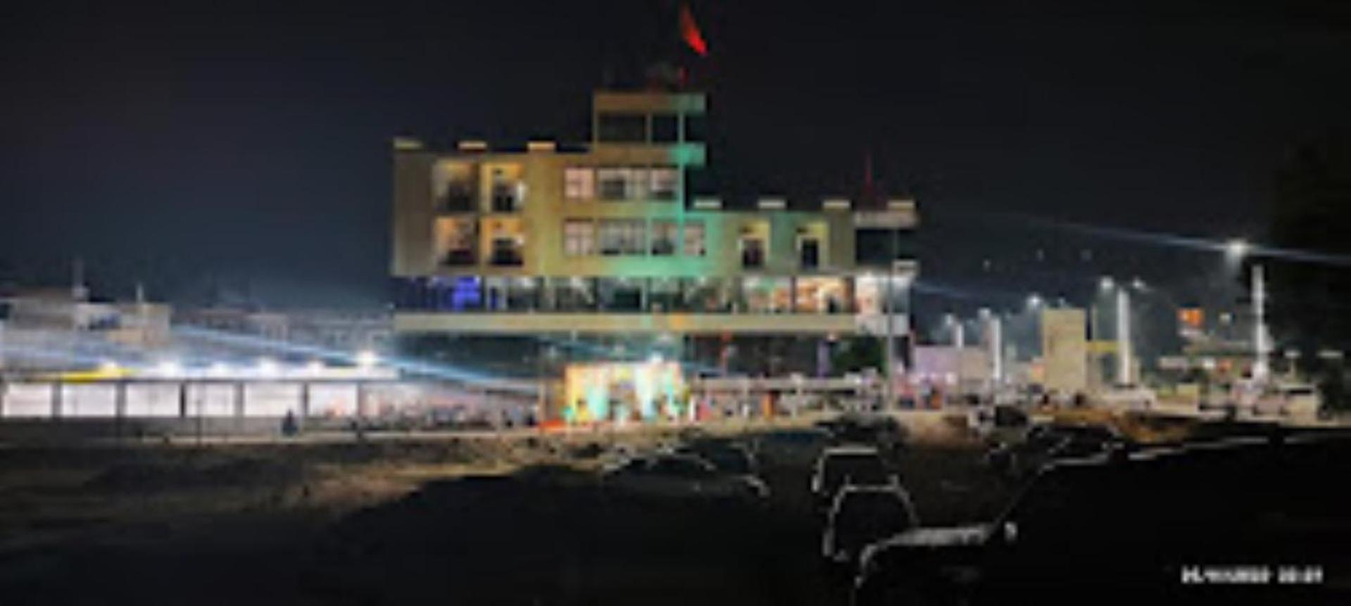 Hotel Hariram Tower Wardha Zewnętrze zdjęcie